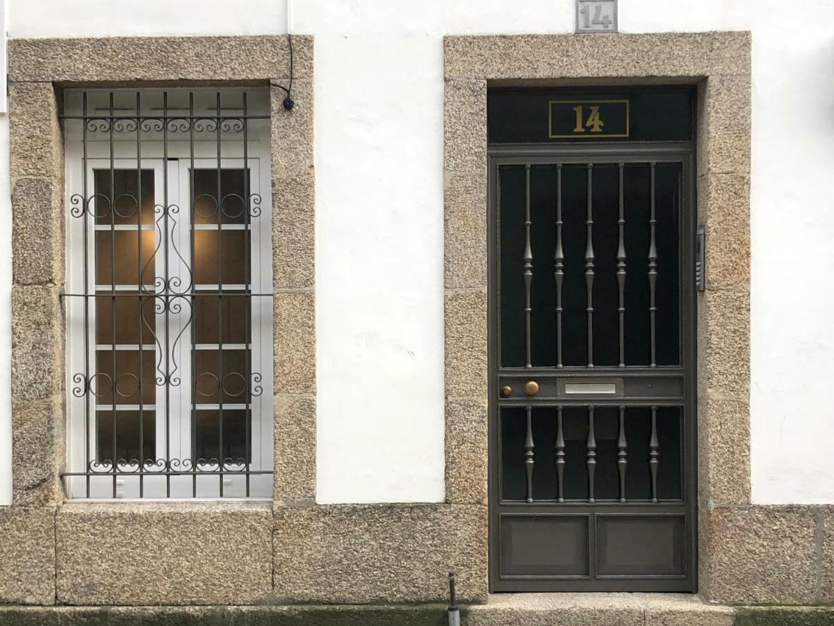 Pitelos Apartment Santiago de Compostela Bagian luar foto